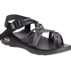 NWOT Chaco Women’s Classic Sandals Size 9